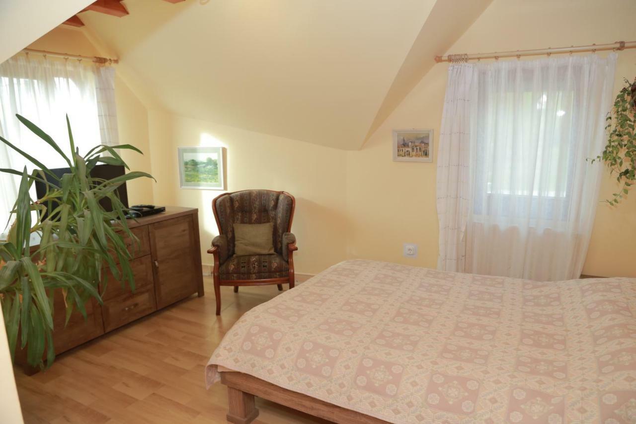 Raza Soarelui Apartment โซวาตา ภายนอก รูปภาพ